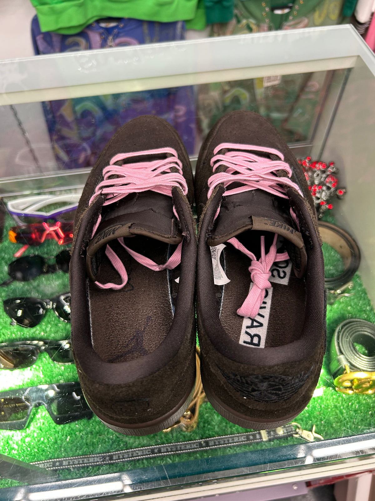 TRAVIS SCOTT JORDAN 1 LOW VELVET BROWN (PRE-OWNED W/ BOX)