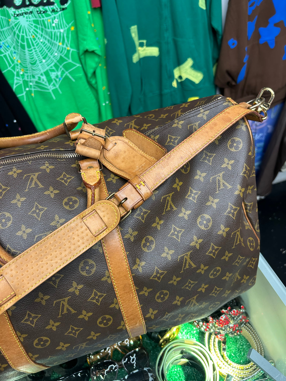 LOUIS VUITTON DUFFLE BAG (PRE-OWNED)