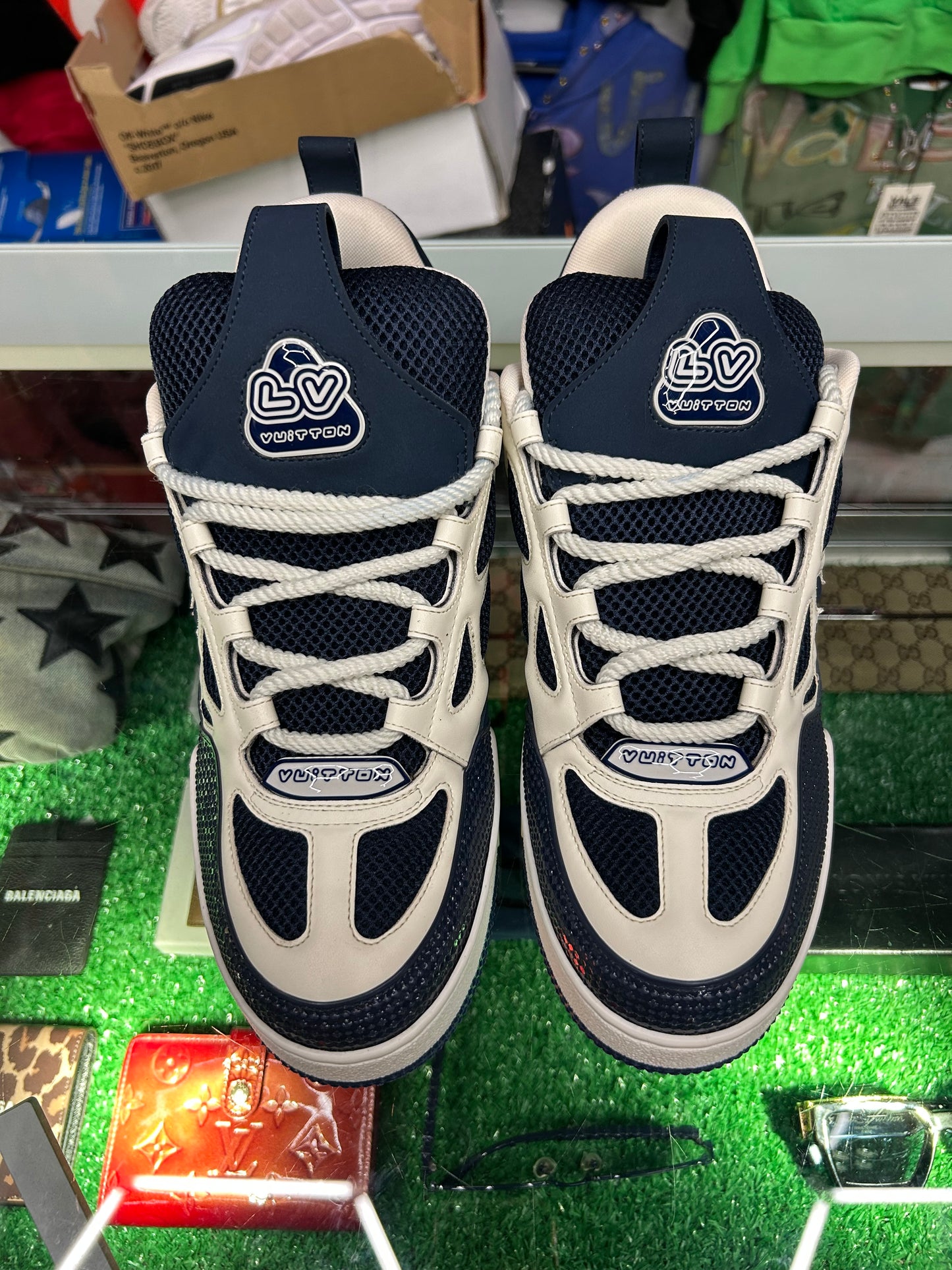 LOUIS VUITTON LV SKATE SNEAKER “MARINE WHITE” (PRE-OWNED W/ BOX) (LV 9)