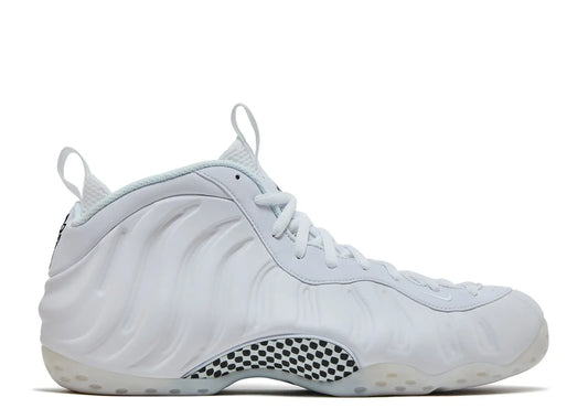 AIR FOAMPOSITE ONE TRIPLE WHITE (BRAND NEW)