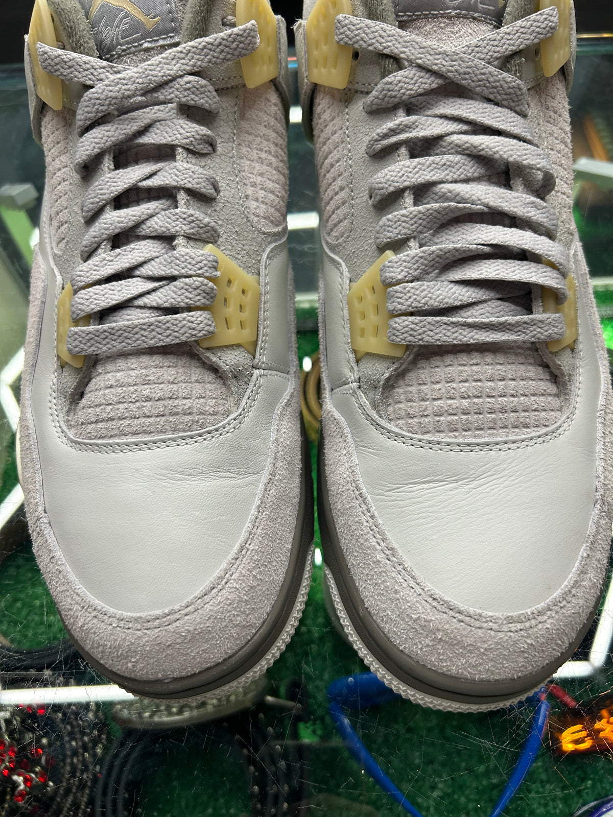 JORDAN 4 CRAFT (PRE-OWNED W/ BOX)