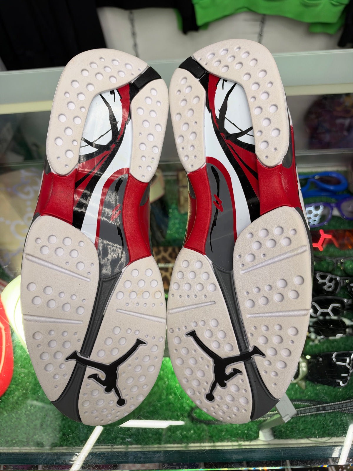 JORDAN 8 BUGS BUNNY (PRE-OWNED)