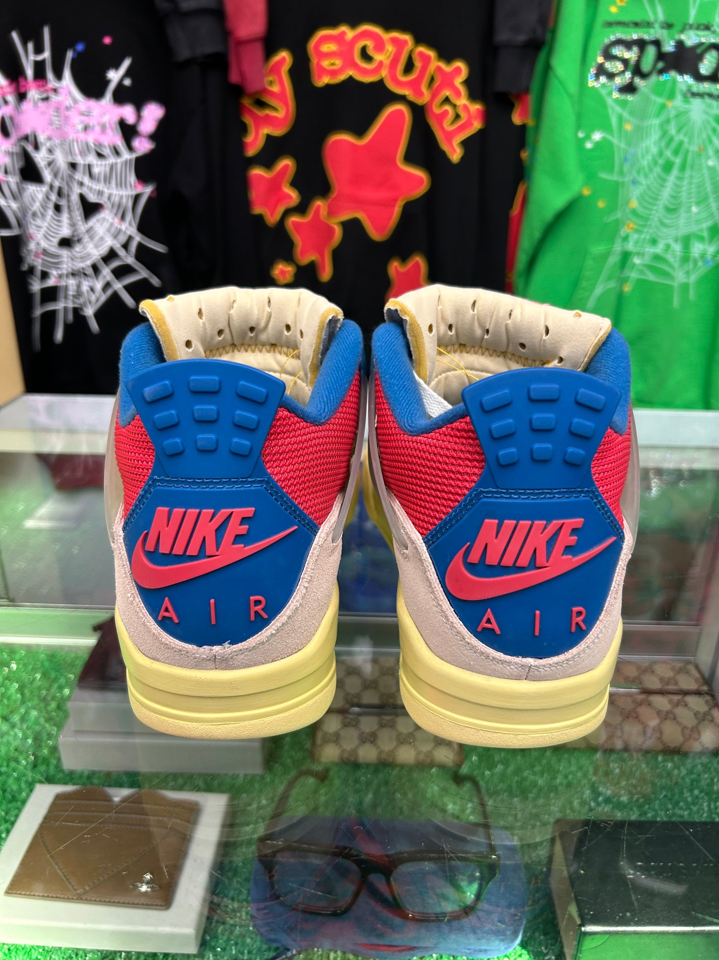 JORDAN 4 UNION GUAVA ICE (PRE-OWNED W/ BOX)
