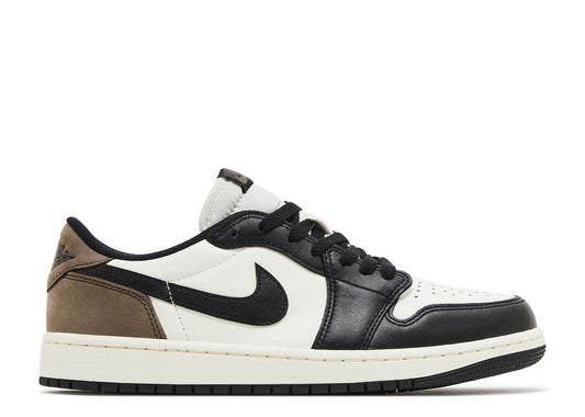 JORDAN 1 LOW MOCHA (BRAND NEW)