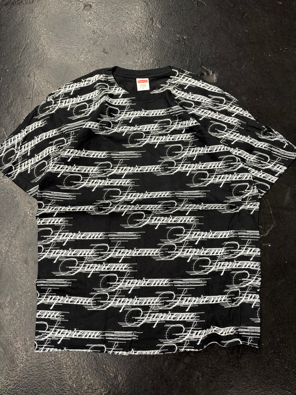 SUPREME SCRIPT TEE BLACK (BRAND NEW)