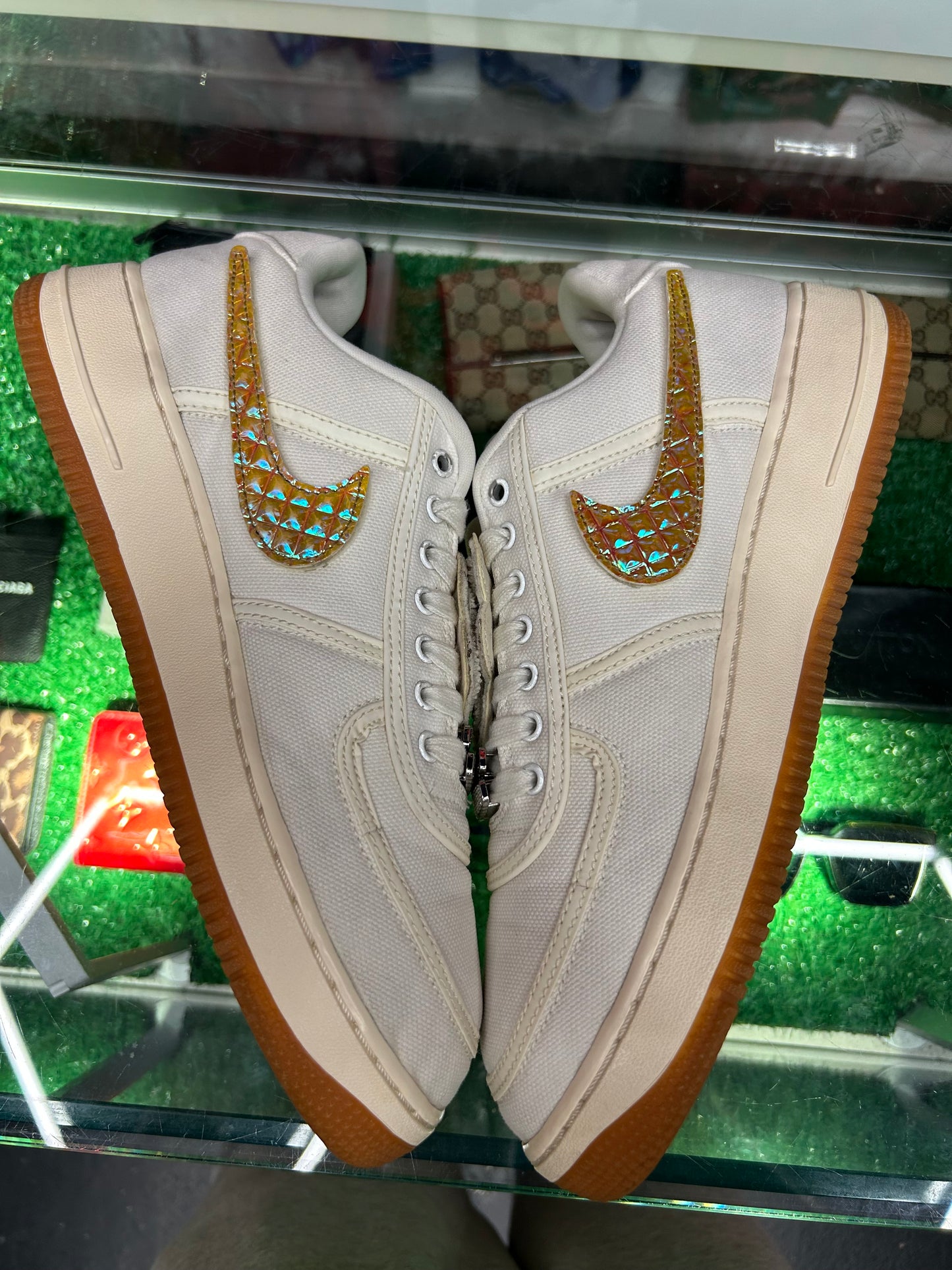 TRAVIS SCOTT NIKE AIRFORCE 1 “SAIL GUM” (PRE-OWNED W/ BOX)