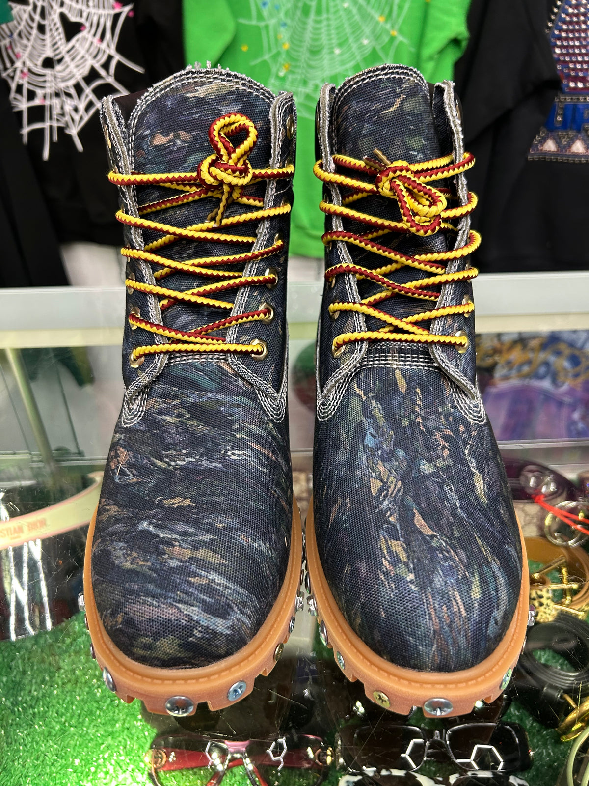 GREEDY UNIT GLITCH CAMO SCREW BOOTS (BRAND NEW)