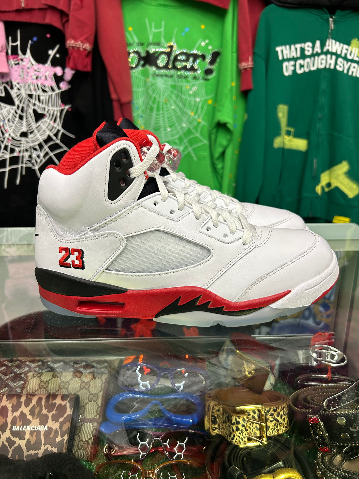 JORDAN 5 FIRE RED (PRE-OWNED W/ BOX)