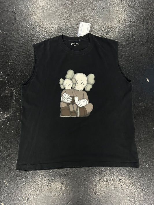 KAWS BLACK SLEEVELESS BLACK TEE (PRE-OWNED)