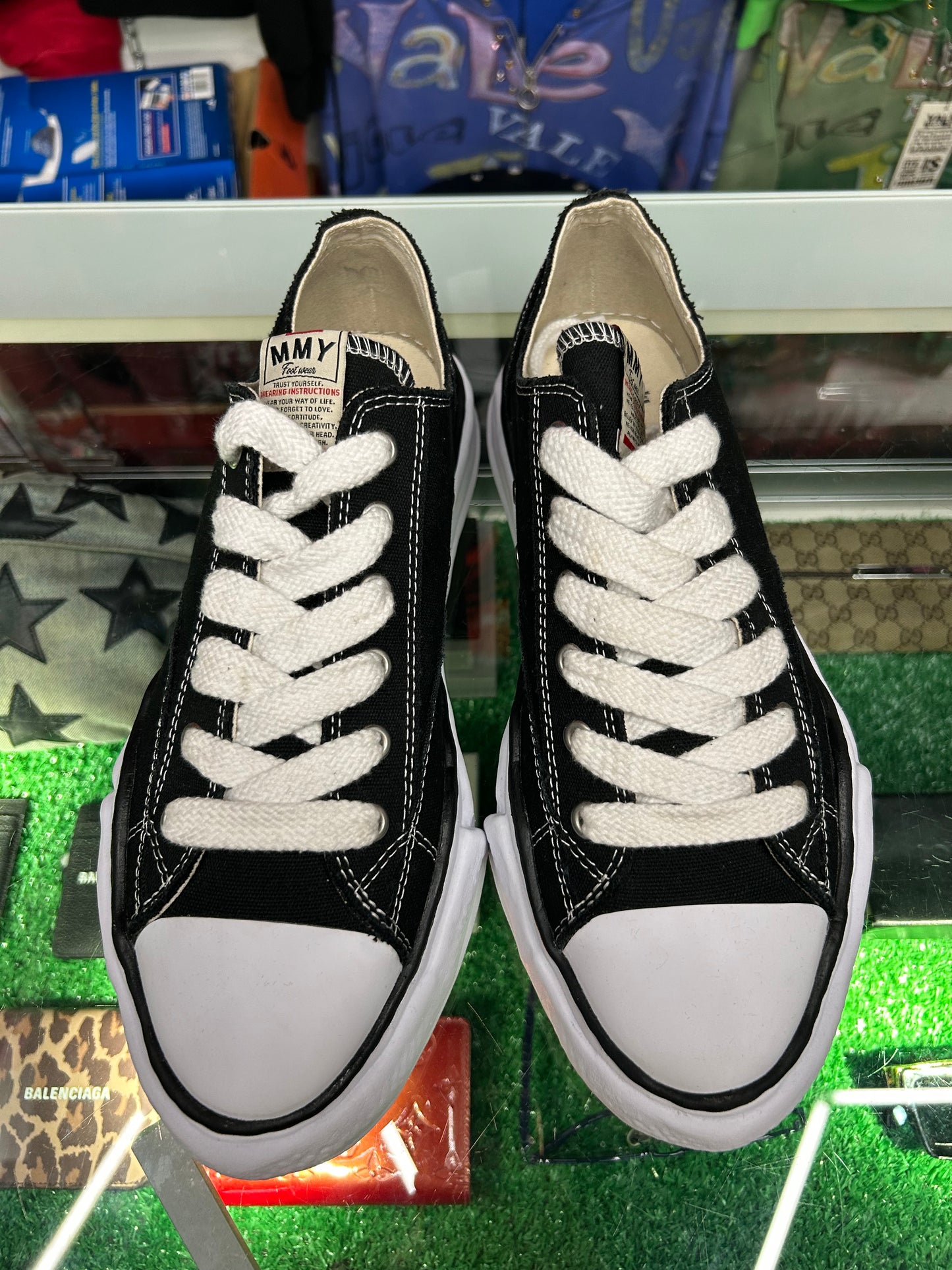 MASON MIHARA YASUHIRO SOLE BLACK CANVAS LOW (PRE-OWNED / NO BOX)