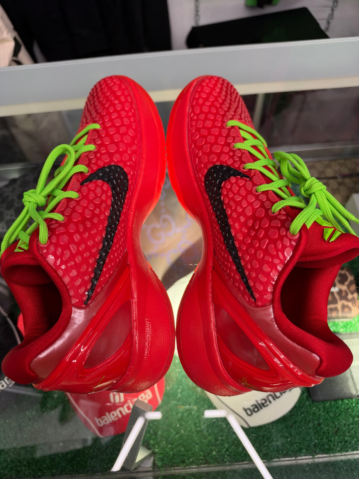 KOBE 6 PROTRO REVERSE GRINCH (BRAND NEW)