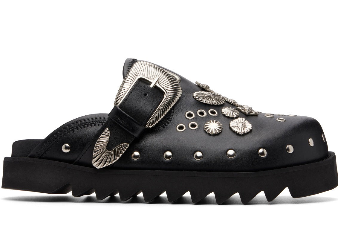 TOGA VIRILIS BLACK EYELET METAL SABOT SLIP-ON LOAFER (BRAND NEW)