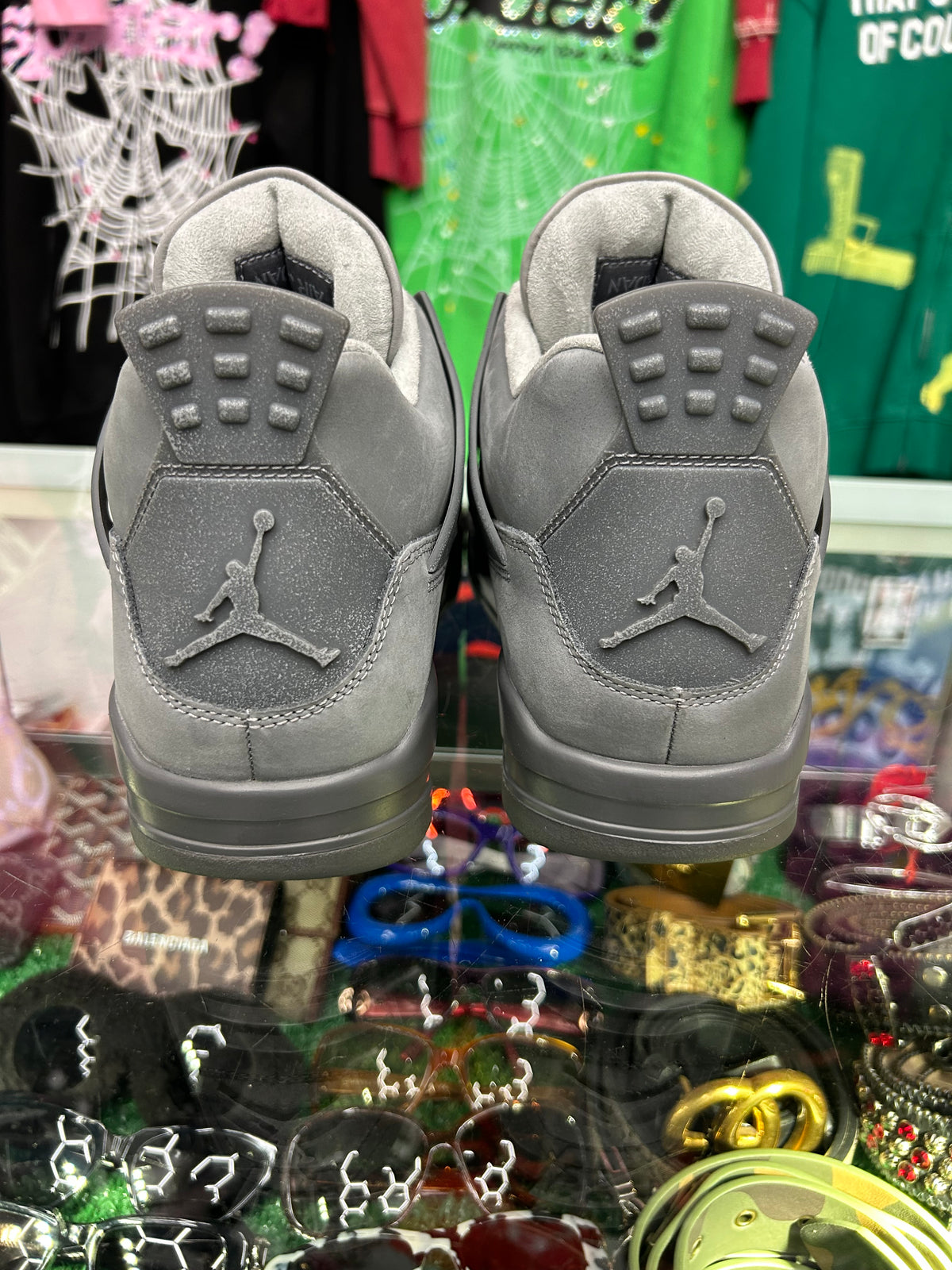 JORDAN 4 WET CEMENT (PRE-OWNED W/ BOX)