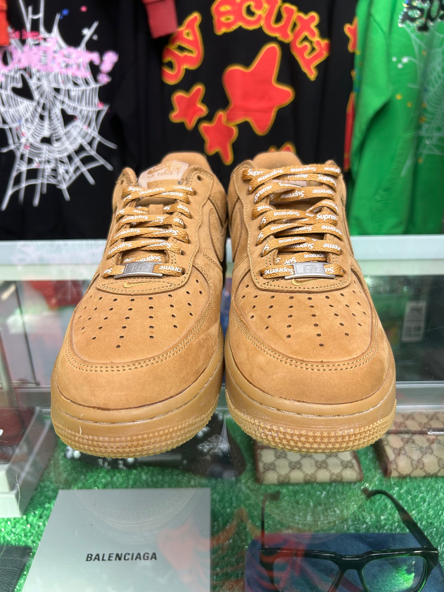 AIR FORCE 1 LOW FLAX (PRE-OWNED W/ BOX)