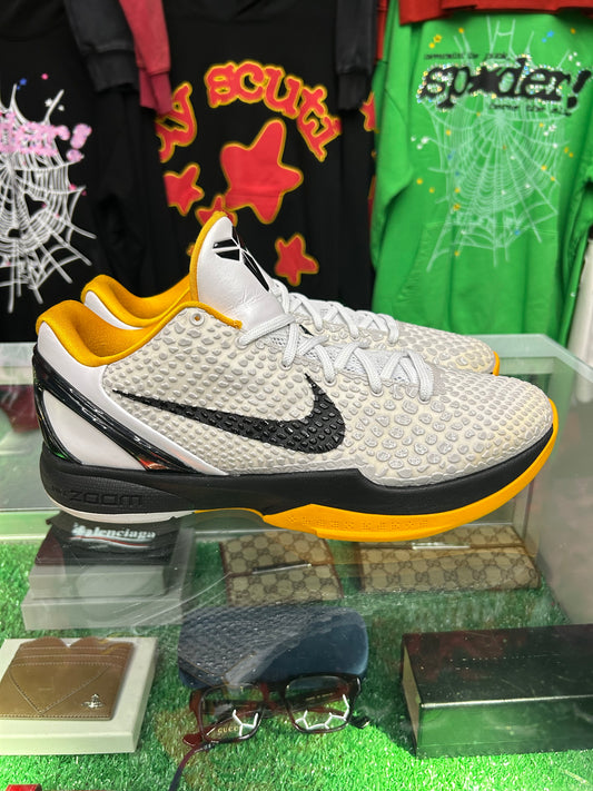 KOBE 6 NIKE ZOOM WHITE DEL SOL (PRE-OWNED W/ BOX)