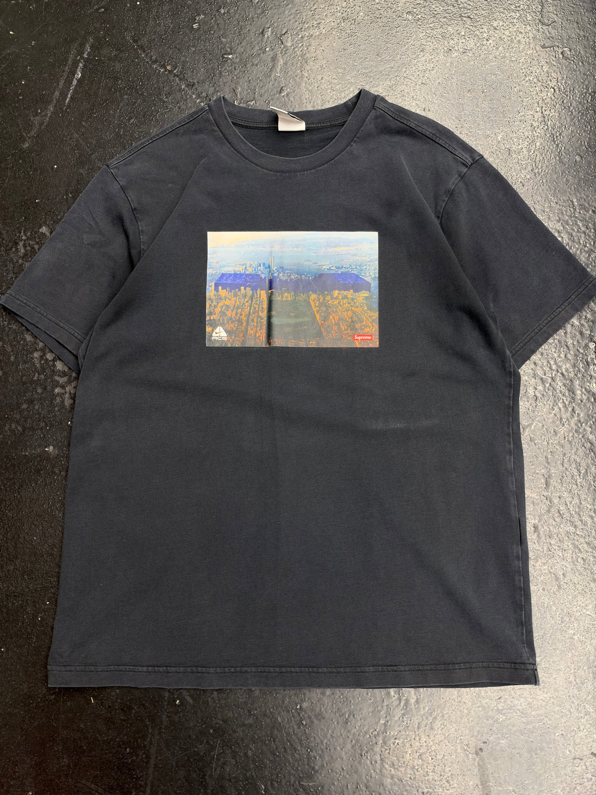 SUPREME NIKE ACG GRID TEE (PRE-OWNED)