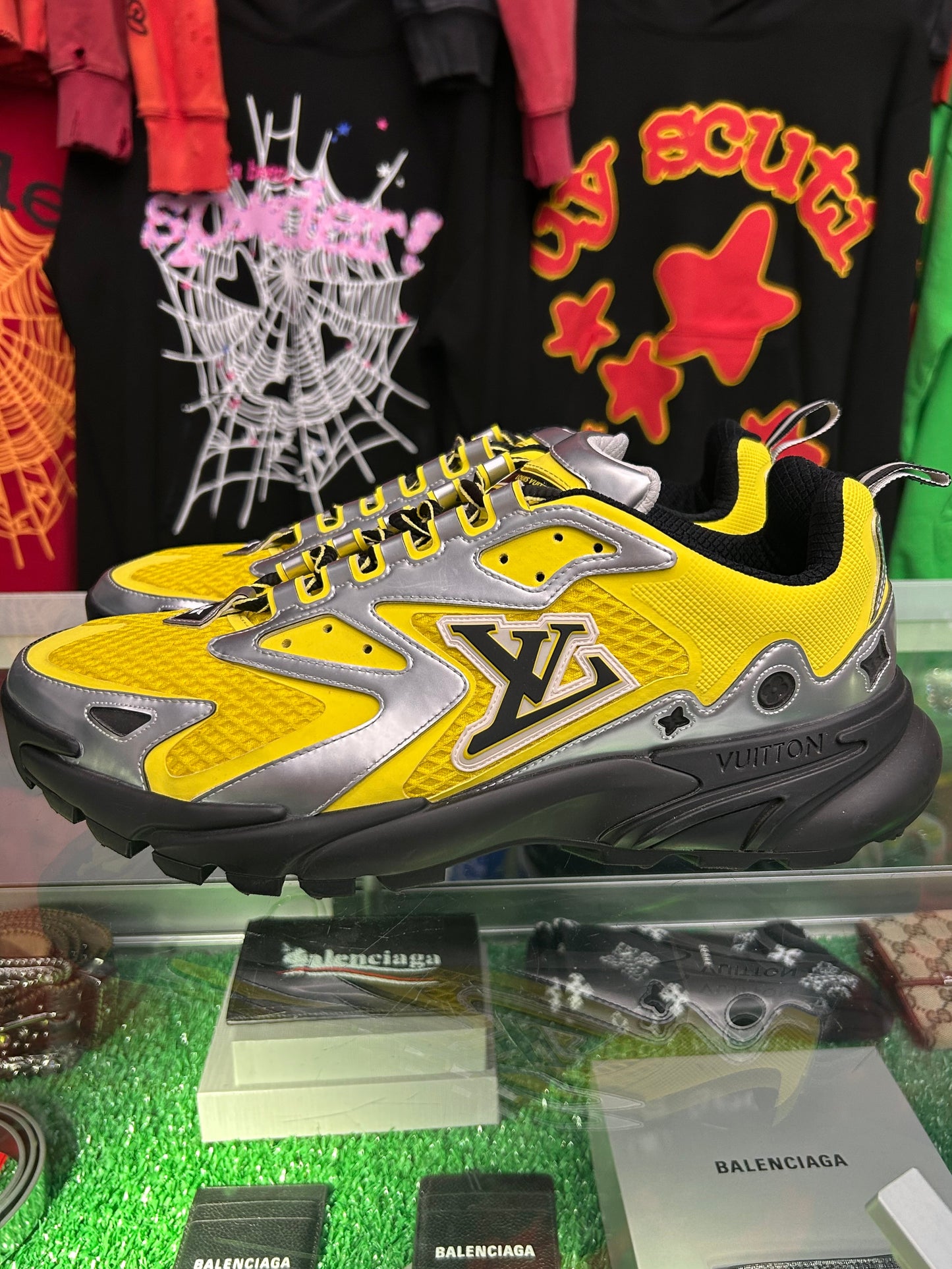 LOUIS VUITTON METALLIC MESH LV RUNNER TACTIC SNEAKERS (PRE-OWNED NB) (LV 10)