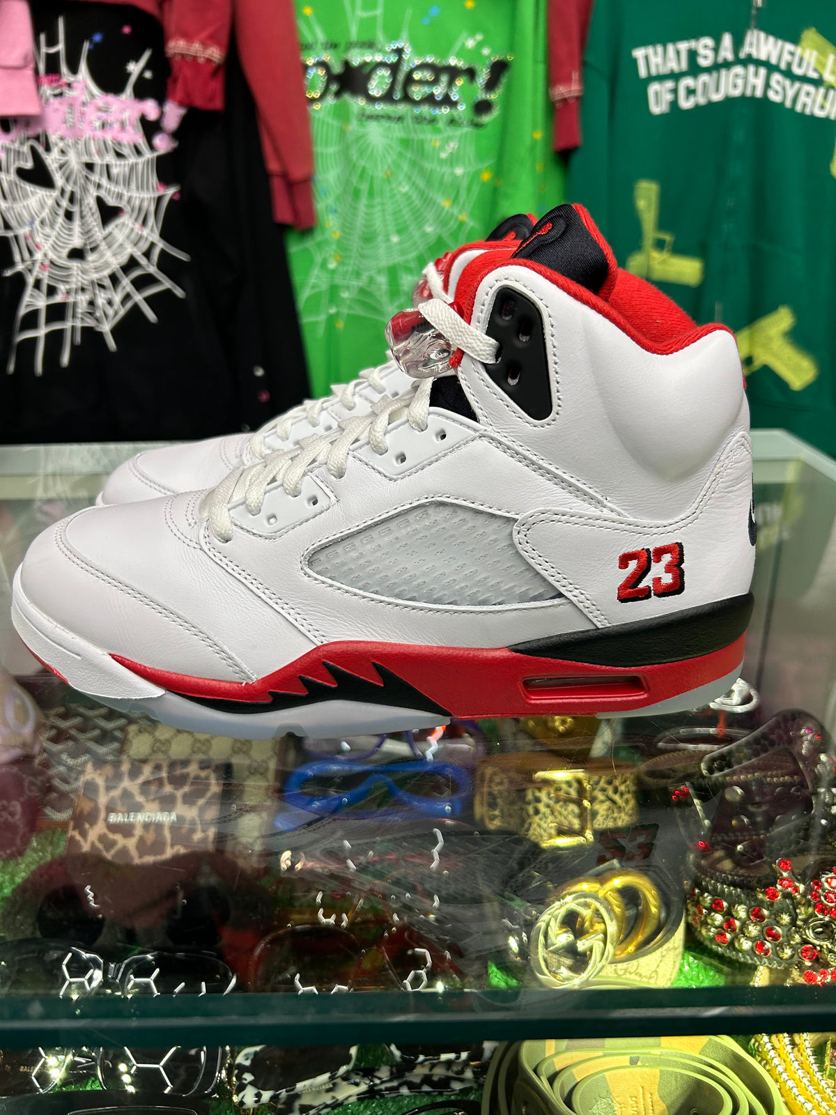 JORDAN 5 FIRE RED (PRE-OWNED W/ BOX)