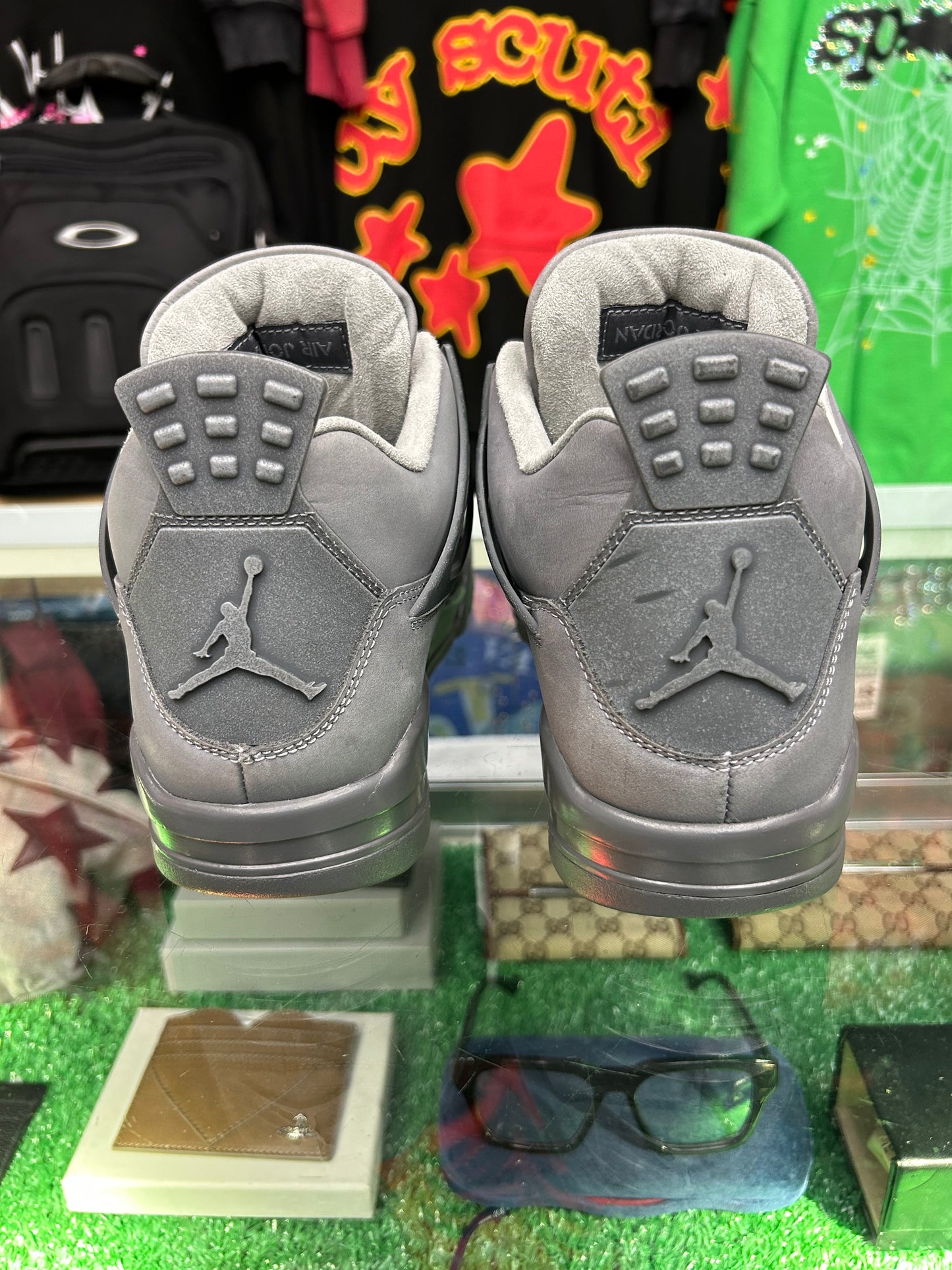 JORDAN 4 RETRO WET CEMENT (PRE-OWNED / WITH BOX)