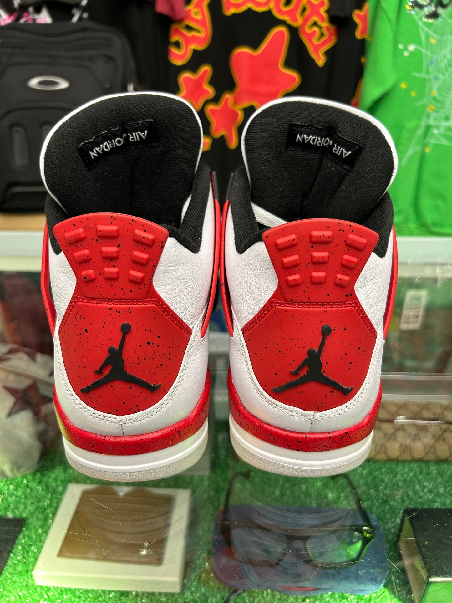 JORDAN 4 RETRO RED CEMENT (PRE-OWNED / WITH BOX)