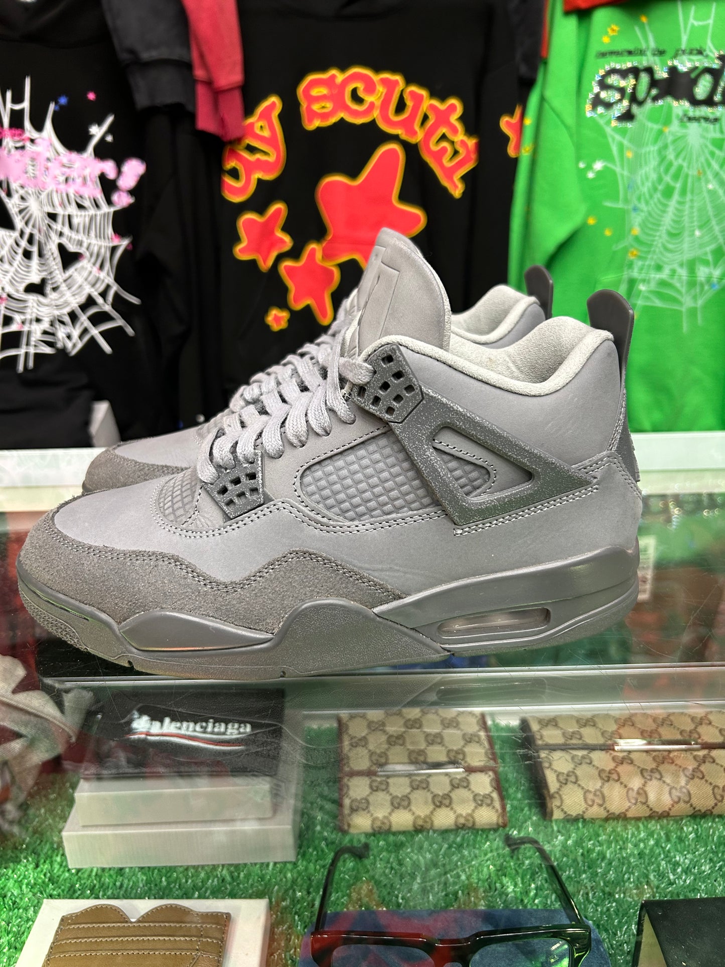 JORDAN 4 WET CEMENT (PRE-OWNED W/ BOX)