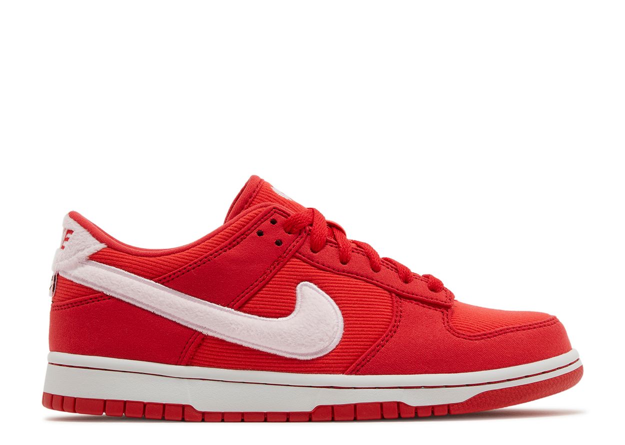 DUNK LOW GS VALENTINES DAY (BRAND NEW)