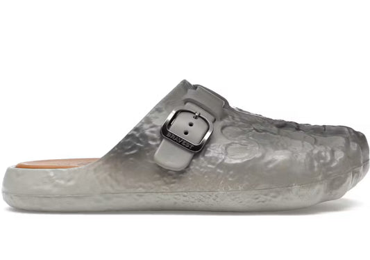 BRAVEST STUDIOS FOOT CLOG (BRAND NEW)