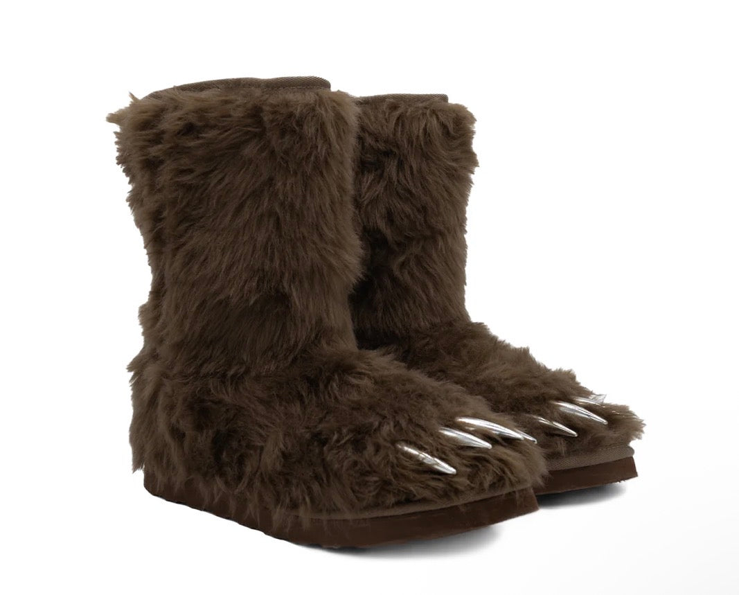 BRAVEST STUDIOS BROWN BEAR CLAW BOOTS (BRAND NEW)