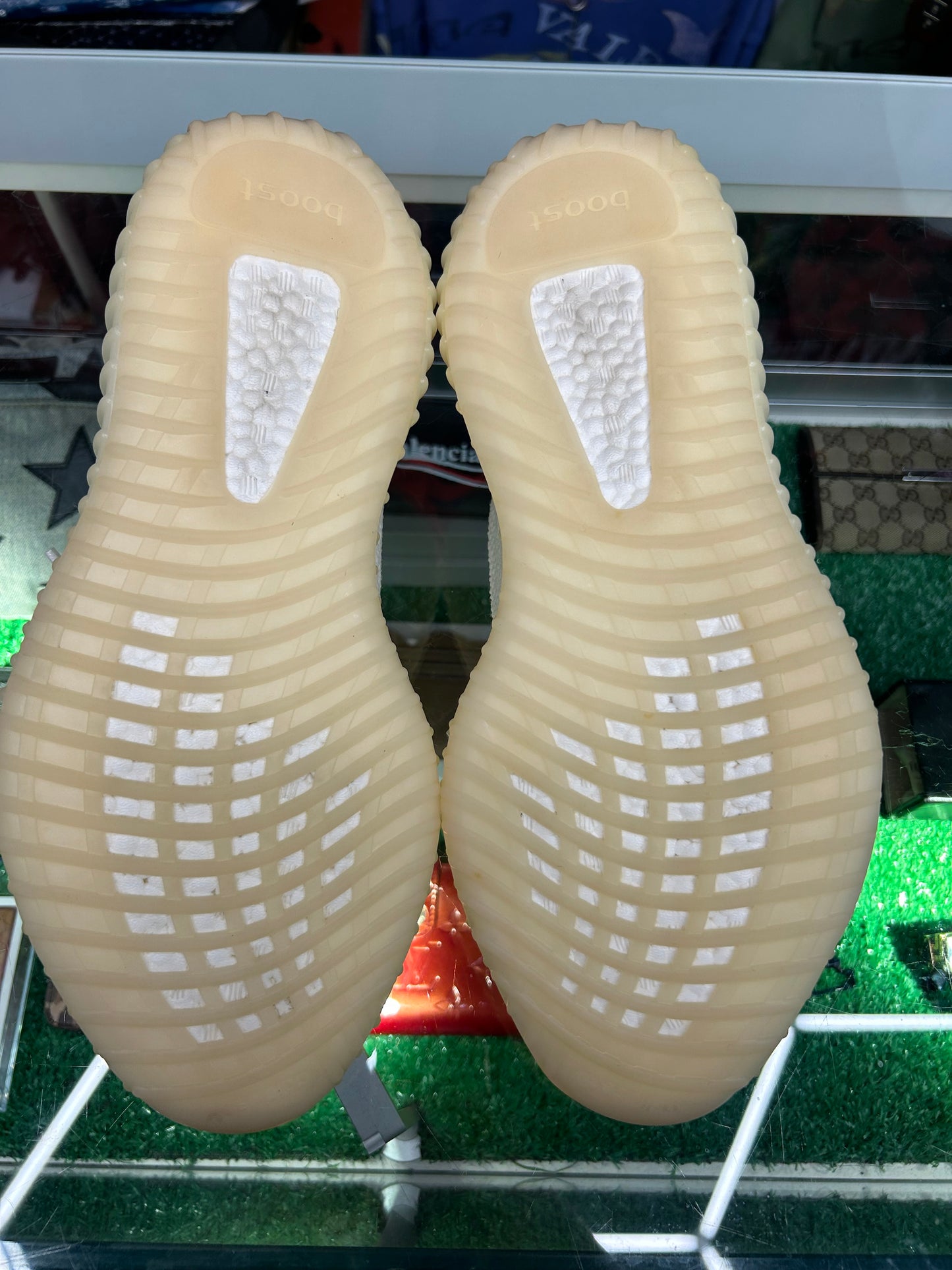 YEEZY ADIDAS 350 V2 BONE (PRE-OWNED / WITH BOX)
