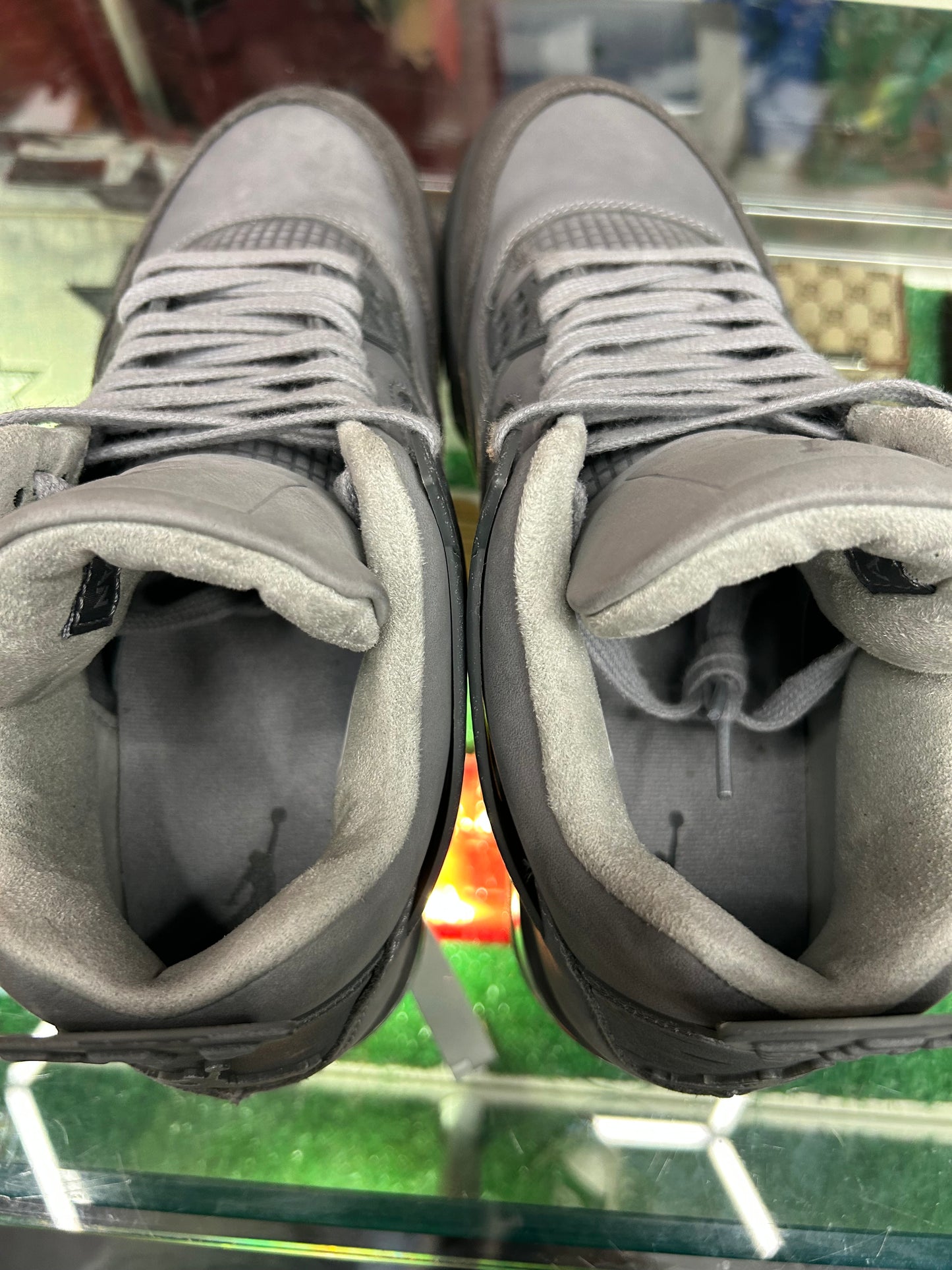 JORDAN 4 RETRO WET CEMENT (PRE-OWNED / WITH BOX)