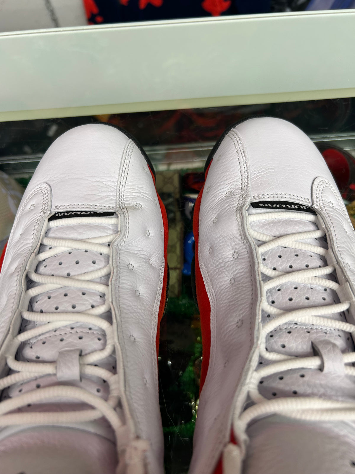 JORDAN 13 CHICAGO (PRE-OWNED W/ BOX)