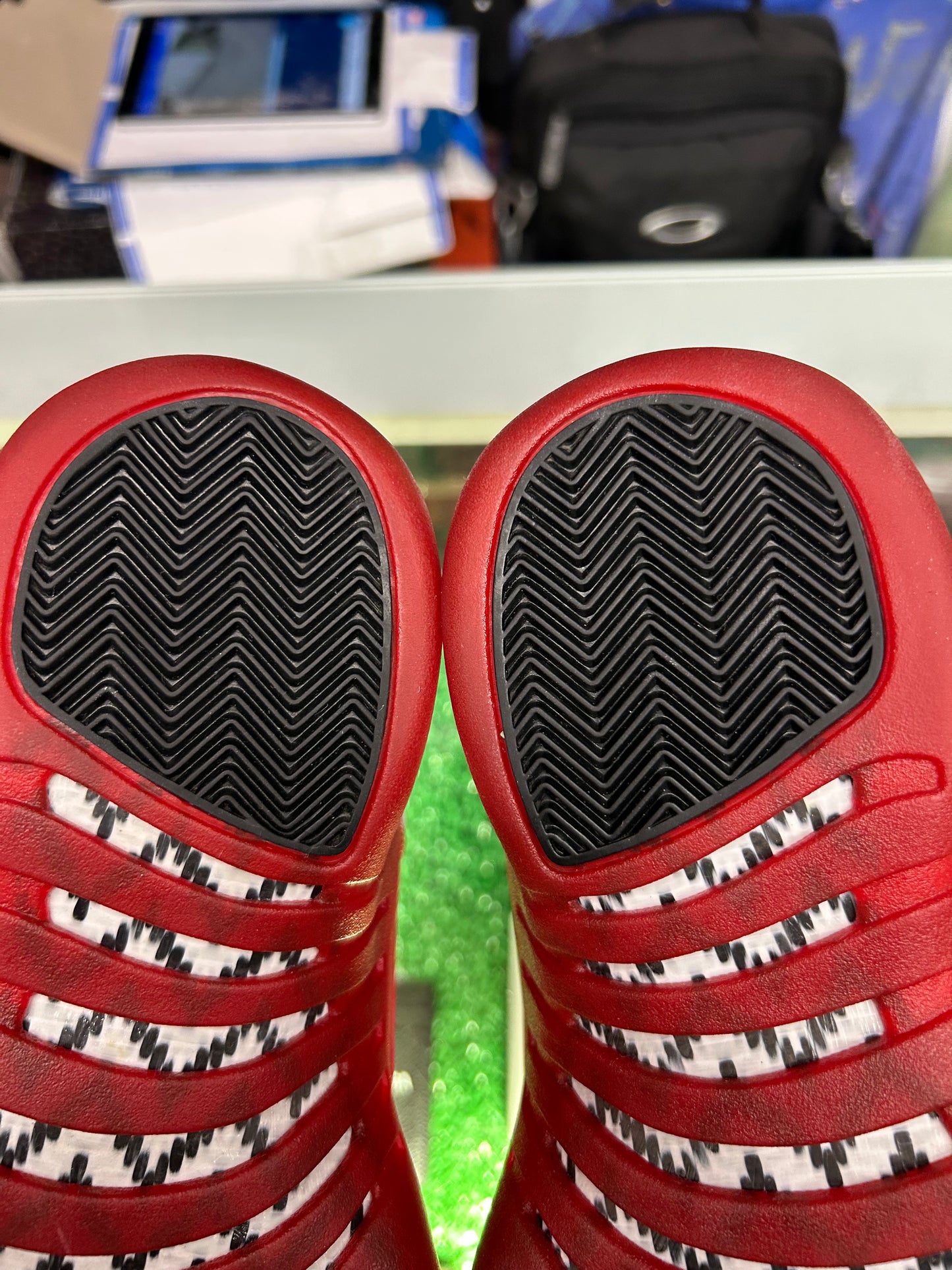 JORDAN 12 RETRO CHERRY (PRE-OWNED / WITH BOX)
