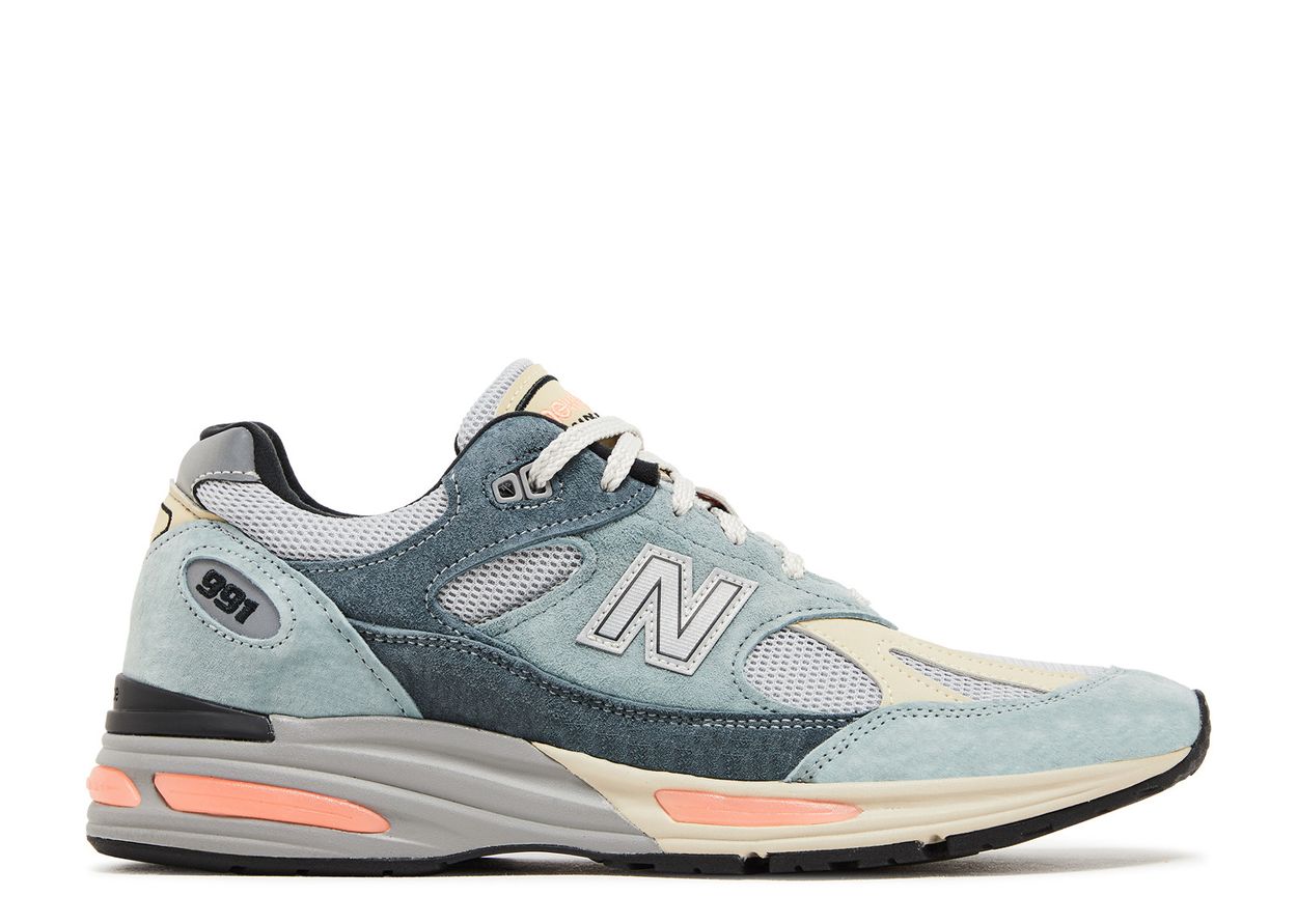 NEW BALANCE 991V2 SILVER BLUE TURBULENCE (VNDS W/ BOX)