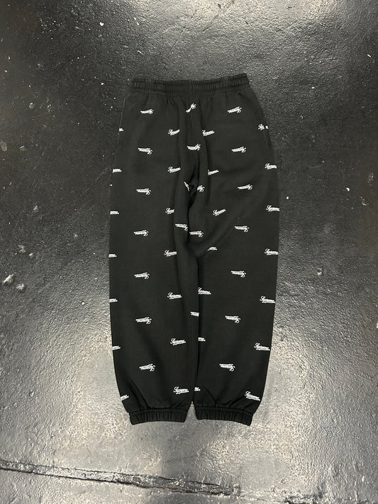 SUPREME CUFFED BLACK JOGGERS (PRE-OWNED)