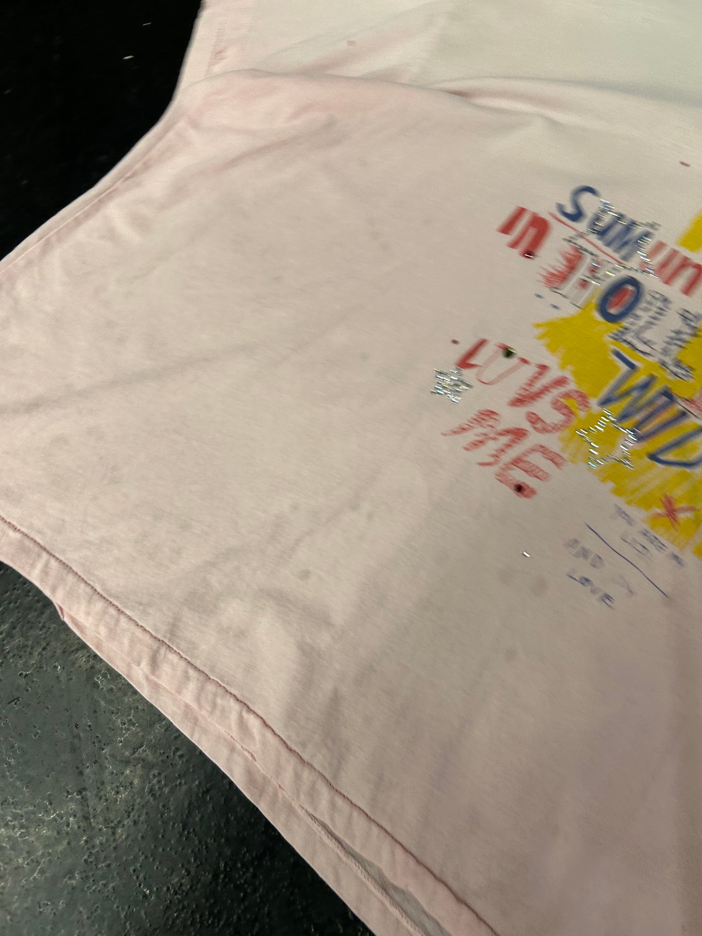 POLY HOLLYWOOD SUM 1 IN HOLLYWUD LUVS ME TEE “PINK” (PRE-OWNED)