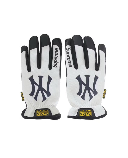 SUPREME MECHANIX FASTFIT NEW YORK YANKEES GLOVES (BRAND NEW)