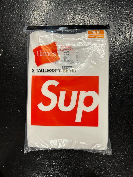 SUPREME 3 PACK TAG-LESS WHITE T-SHIRTS (BRAND NEW)