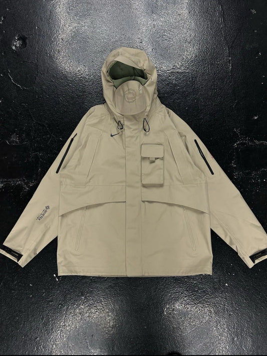 CACTUS JACK X NIKE GORETEX RAIN JACKET (PRE OWNED)