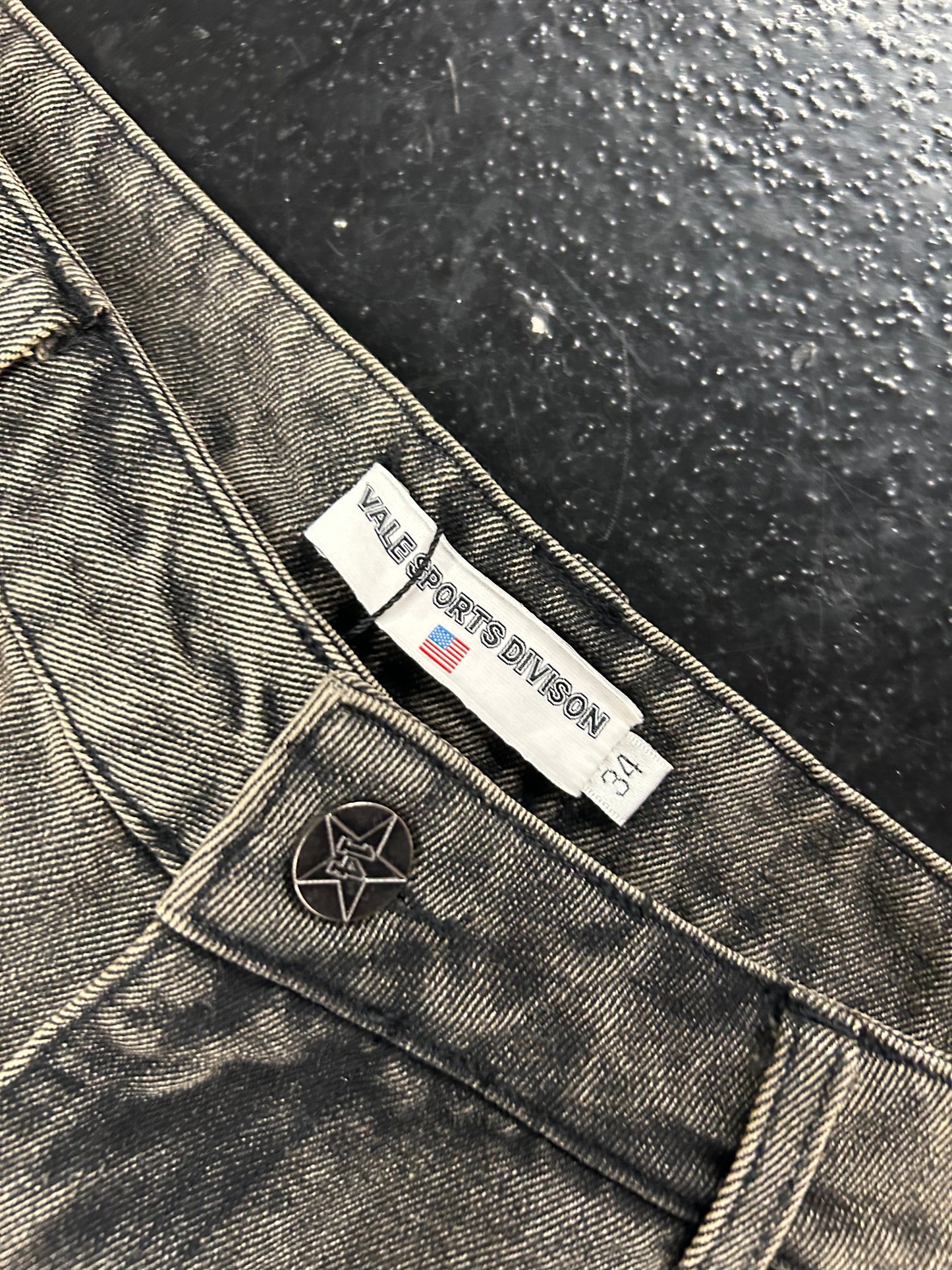 VALE VALLEY SPORTS DENIM SHORTS (BRAND NEW)