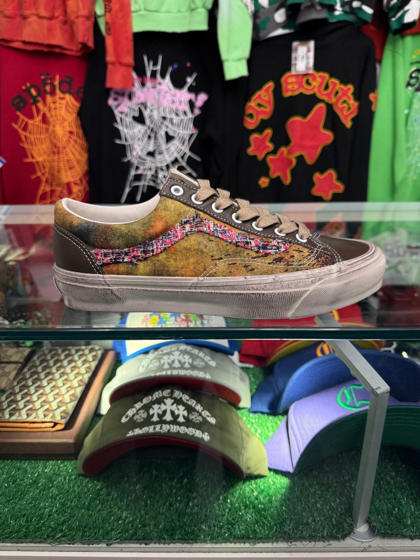 VANS OLD SKOOL 36 LX SOUVENIR PACK (SAMPLE PAIR NO  BOX & NO PINS)