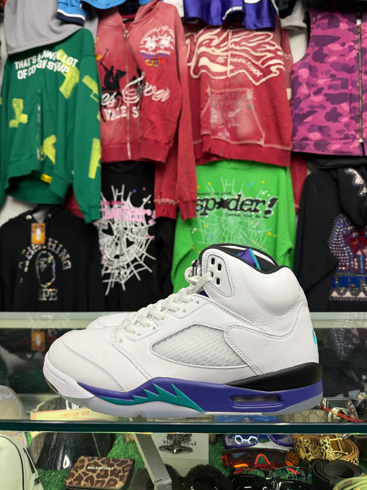 JORDAN 5 GRAPE (PRE-OWNED NO BOX)