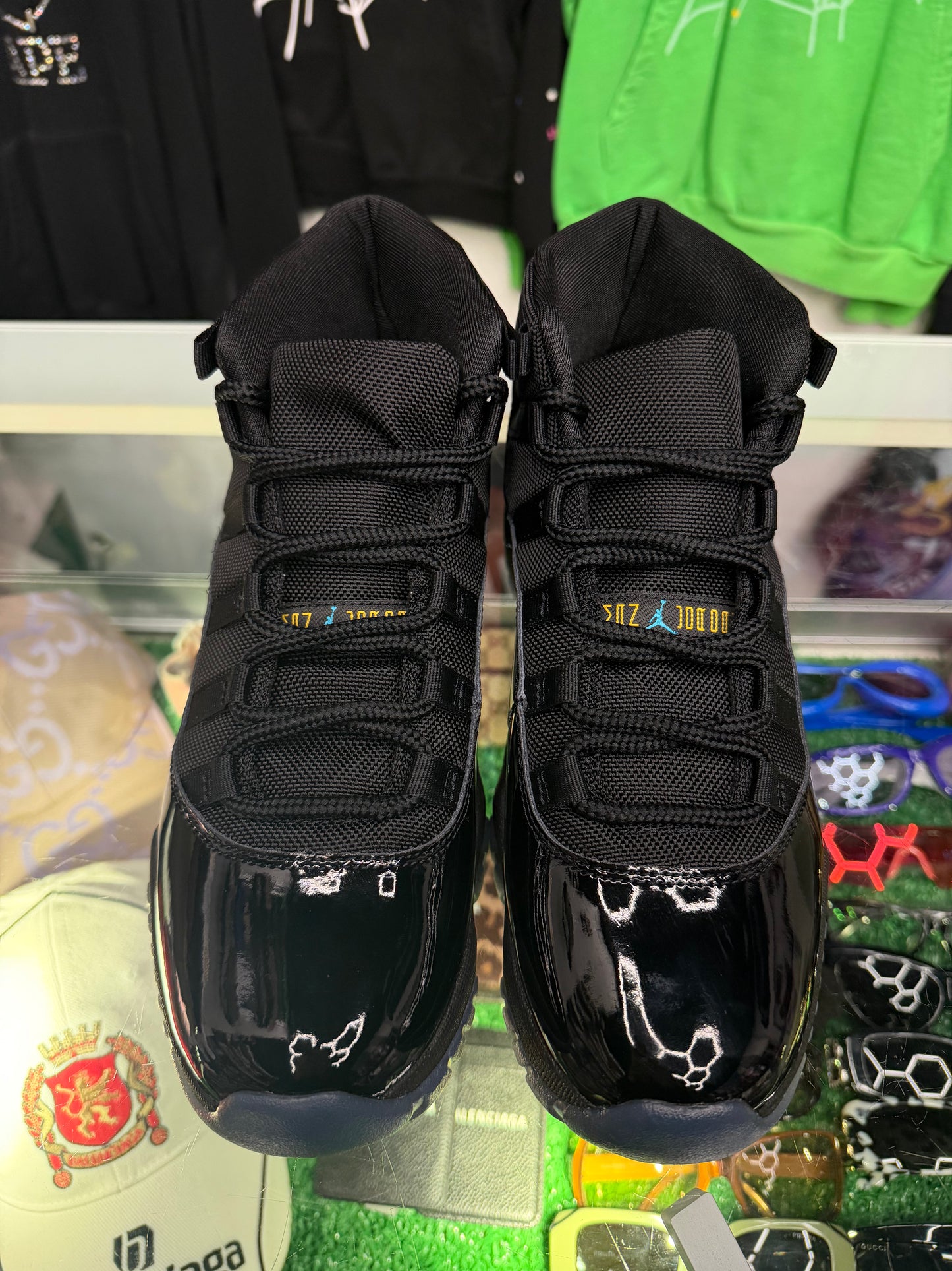 JORDAN 12 GAMMA BLUE (PRE-OWNED W/ BOX)