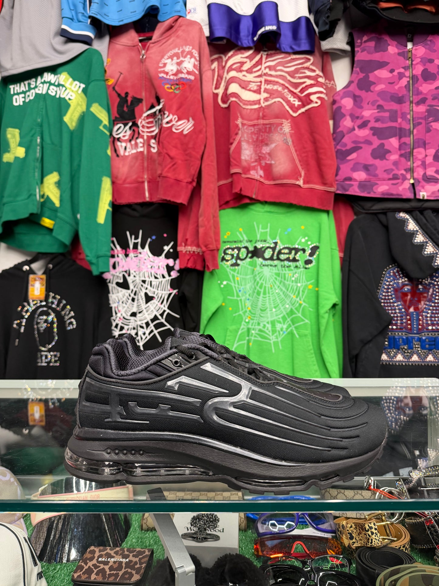 SUPREME AIRMAX 2001 AIR ECSTASY (BRAND NEW)