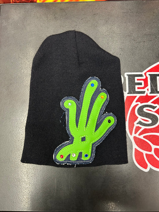 YOU KNOW WHAT YOU KNOW BLACK BEANIE (PRE OWNED)