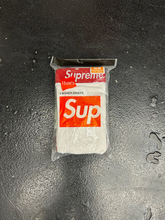 SUPREME 4 PACK WHITE BOXER BRIEFS (BRAND NEW)