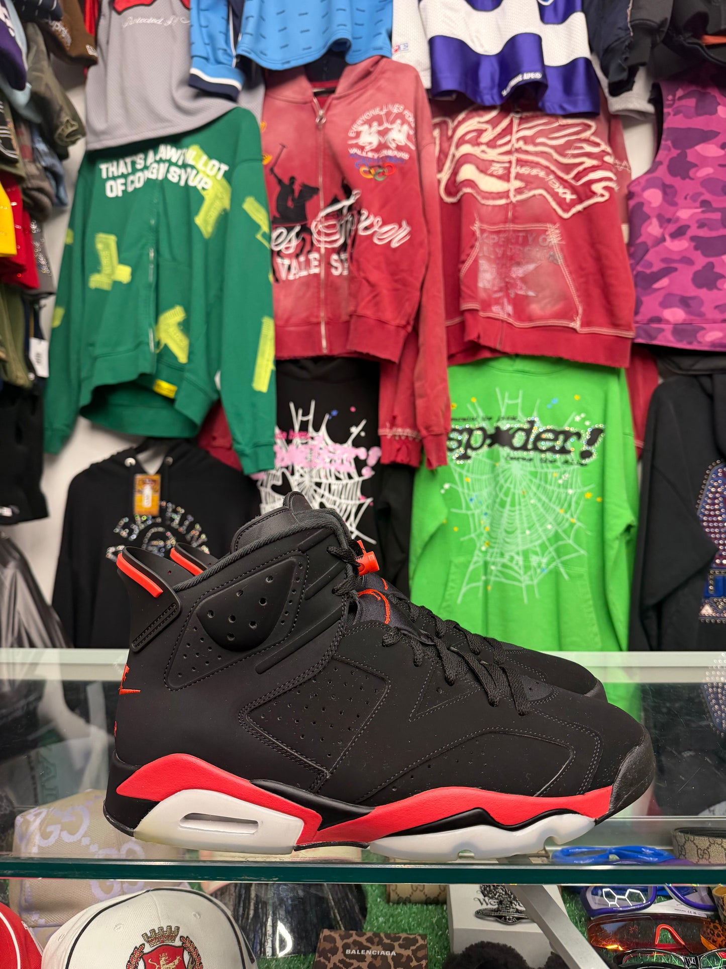 JORDAN 6 INFRARED (PRE-OWNED W/ BOX)