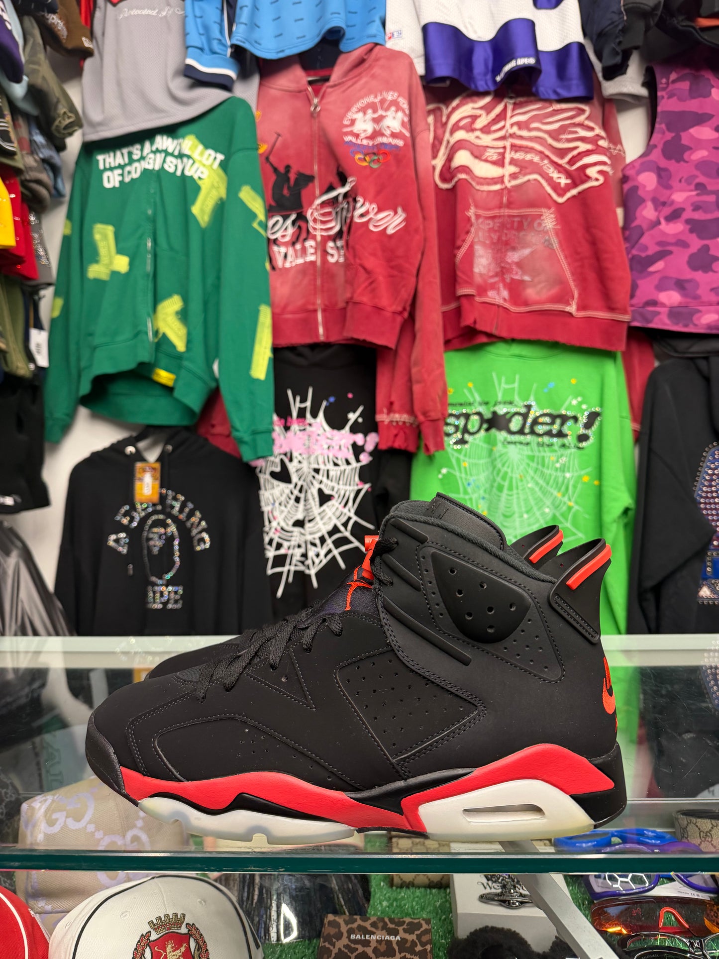 JORDAN 6 INFRARED (PRE-OWNED W/ BOX)