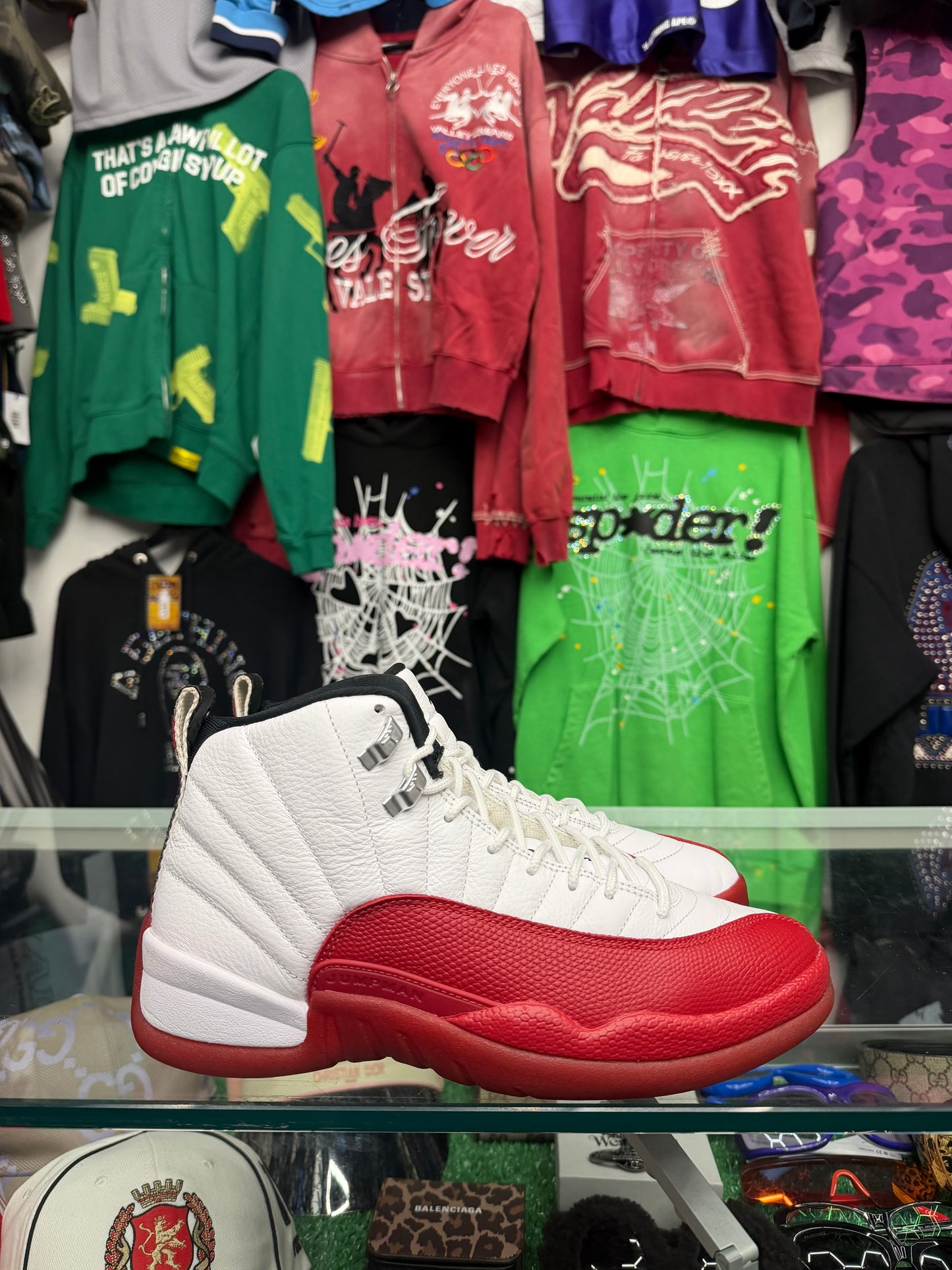 JORDAN 12 CHERRY (PRE-OWNED W/ BOX)