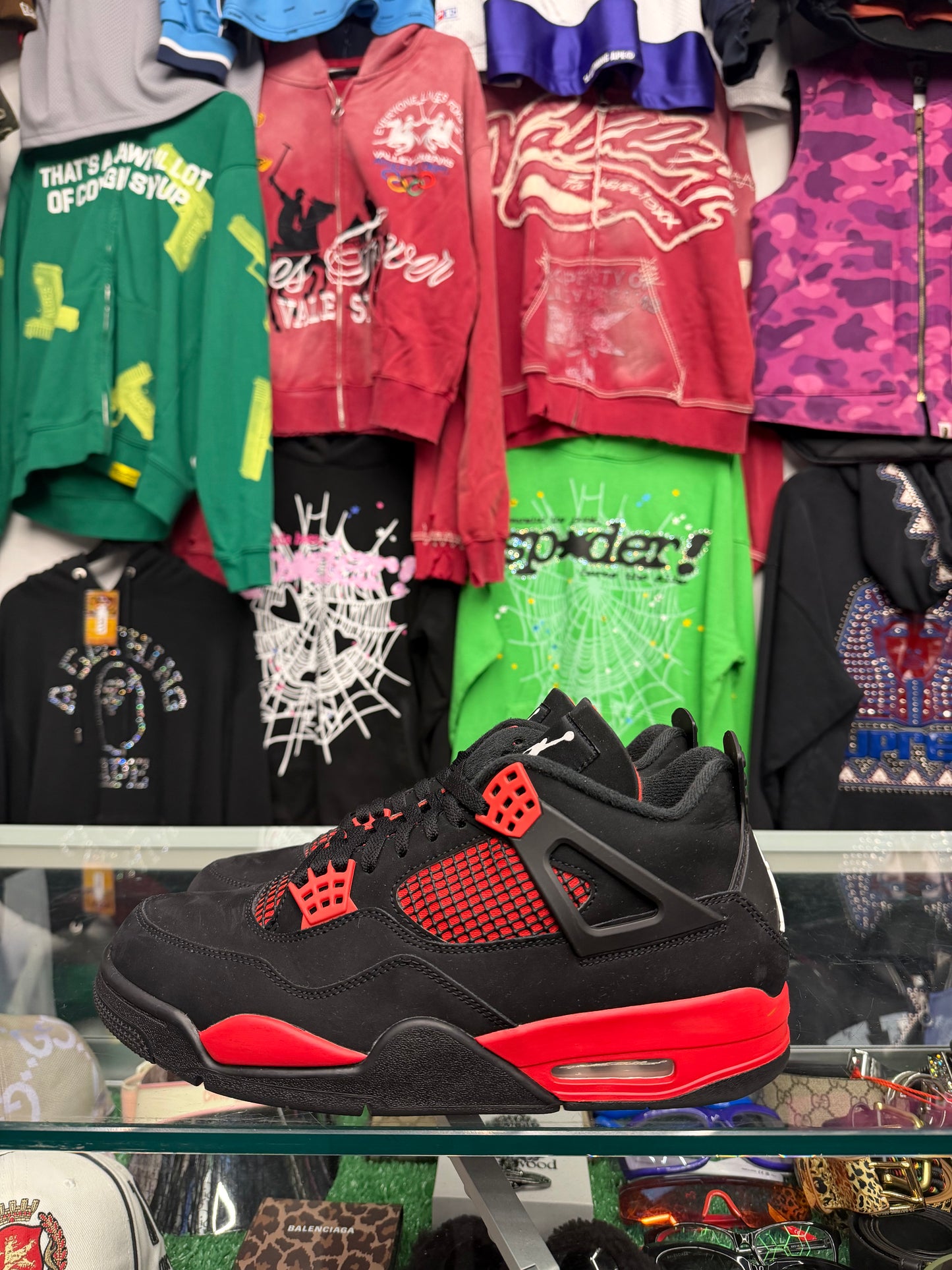 JORDAN 4 RED THUNDER (PRE-OWNED W/ BOX)