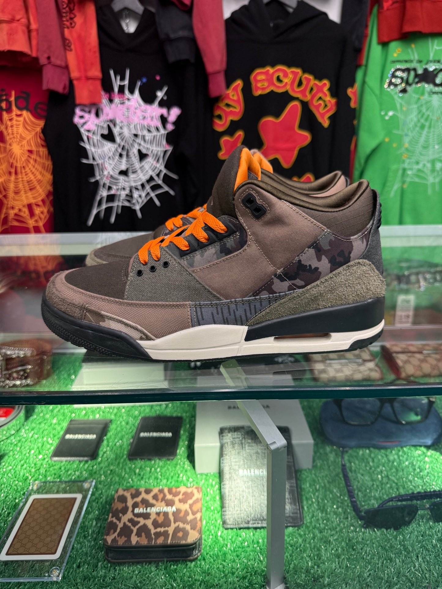 JORDAN 3 RETRO PATCHWORK (PRE-OWNED NO BOX)